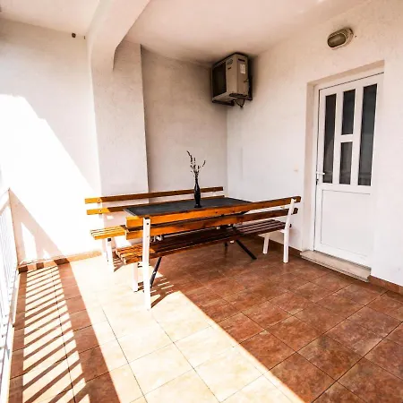 Apartment Franic Podstrana Exterior foto